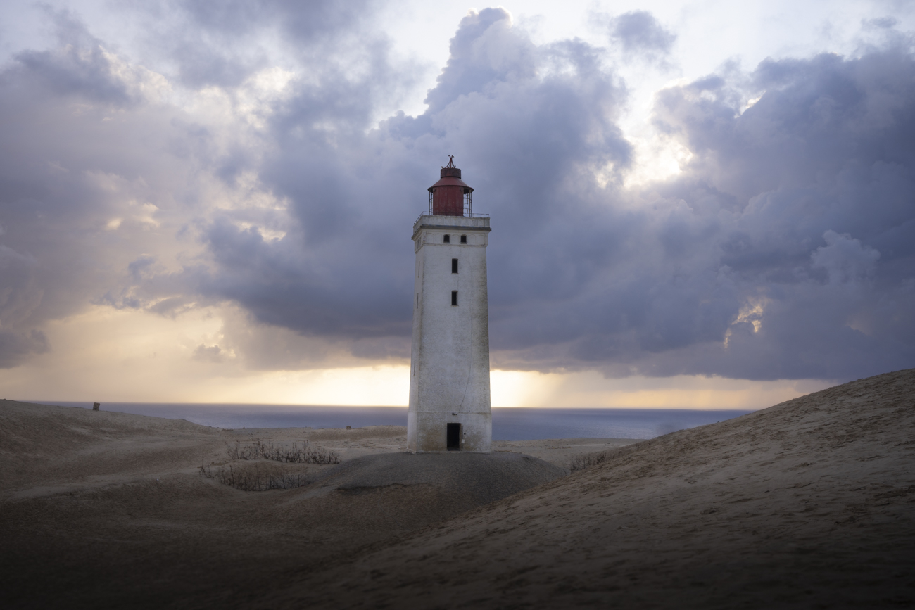 Der Leuchtturm auf der Wanderdüne Rubjerg Knude