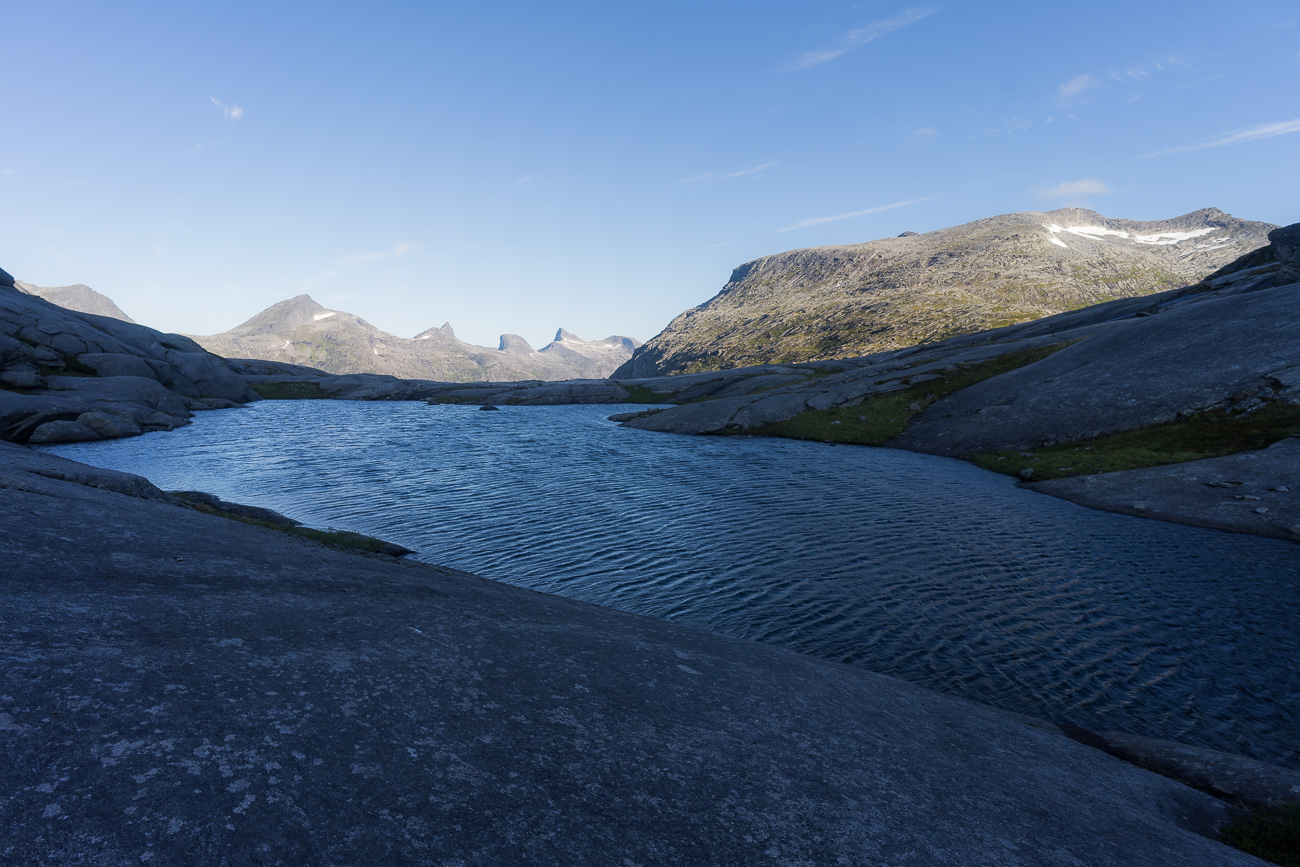 Imposante Gletscherschliffe am Drogvasskardet Imposante Gletscherschliffe am Drogvasskardet
